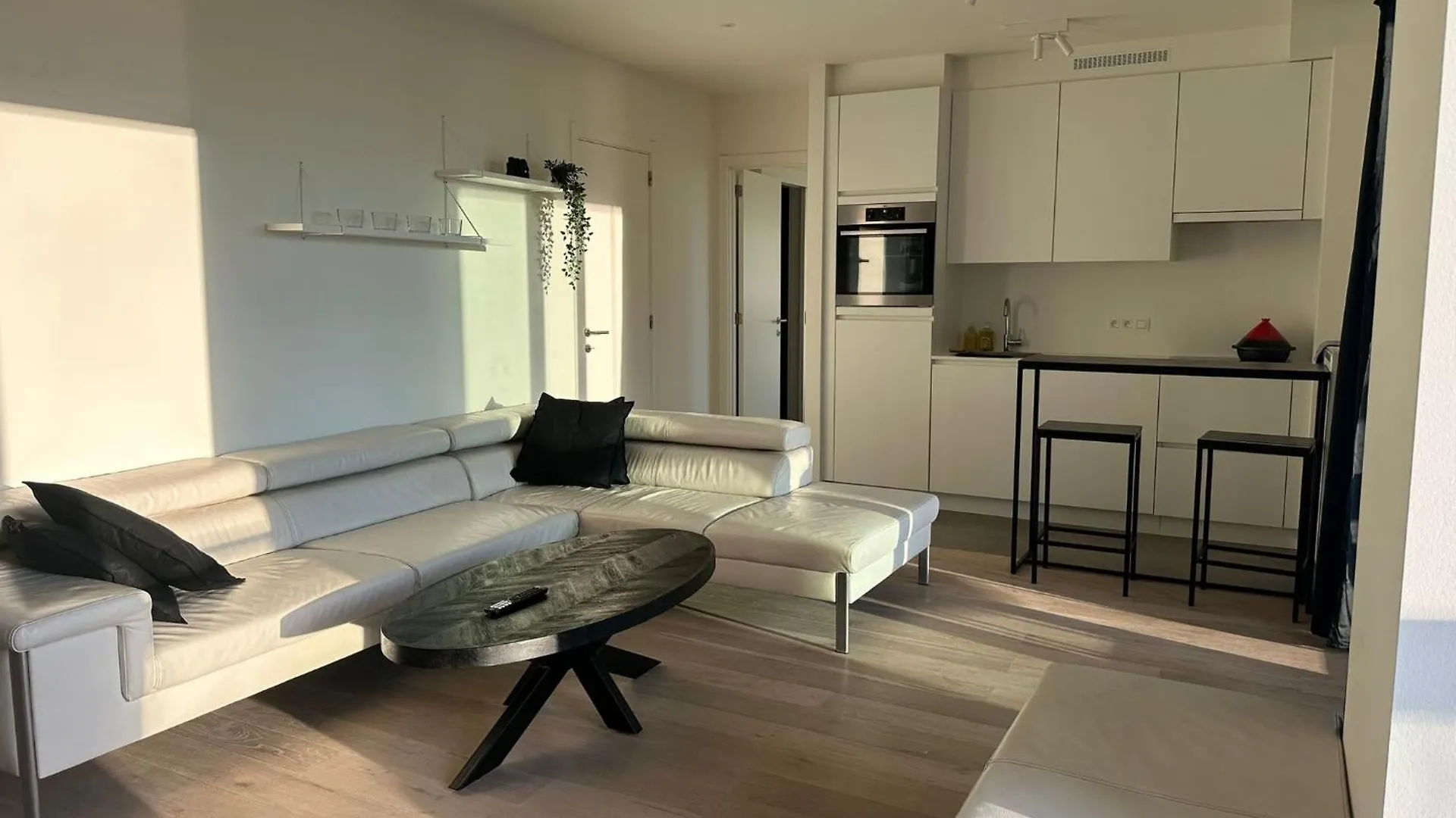 Luxurious Apartment With Panoramic View Antwerp